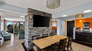 Free daily on-the-go breakfast