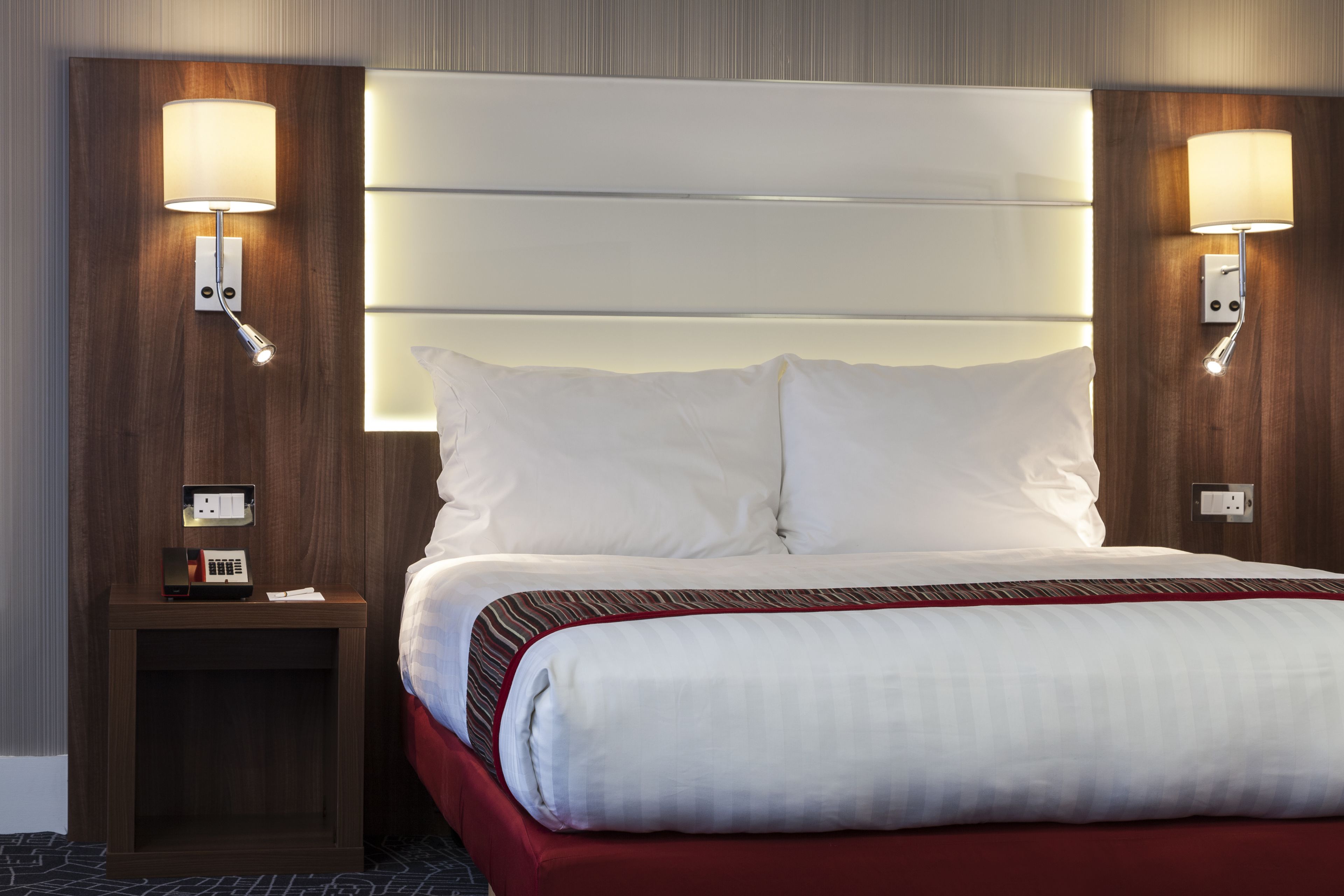 standard room | in-room safe, desk, laptop workspace, iron/ironing board