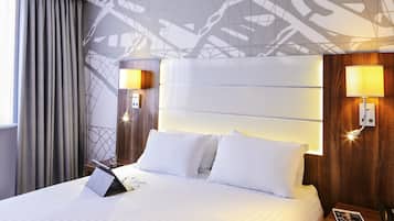Privilege, Premium Room, 1 King Bed | In-room safe, desk, laptop workspace, iron/ironing board (on request)