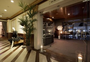 Rooftop bar, pool views, open daily