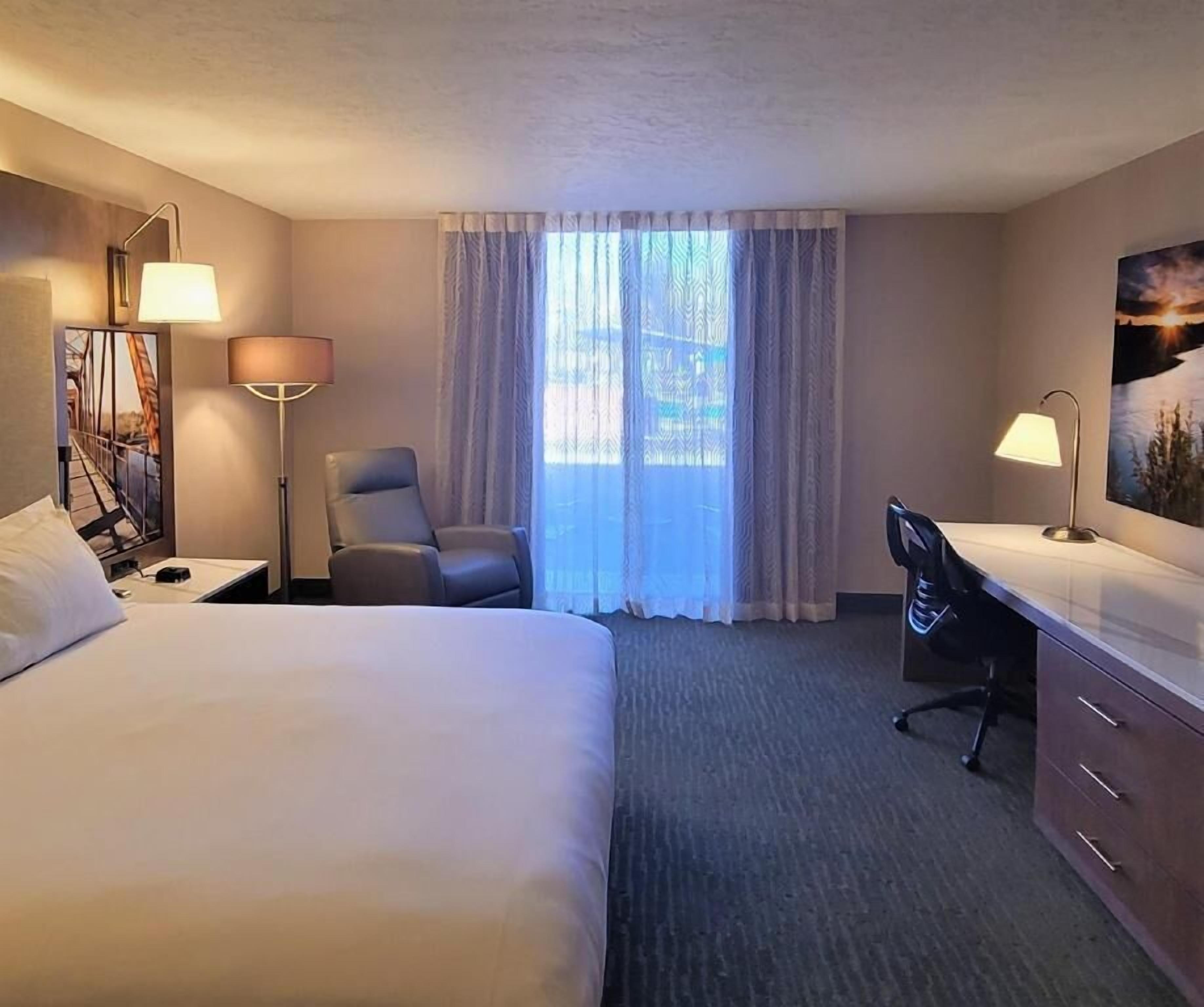 Premium bedding, down comforters, pillowtop beds, desk
