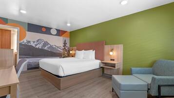 Standard Room, 1 King Bed, Non Smoking, Refrigerator | Desk, laptop workspace, iron/ironing board, rollaway beds