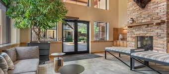 Best Western Plus Clocktower Inn