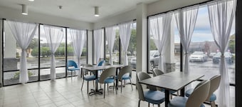 Studio 6 Suites Jacksonville, NC