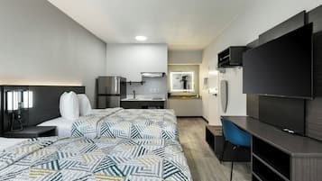 Individually furnished, desk, iron/ironing board, free WiFi