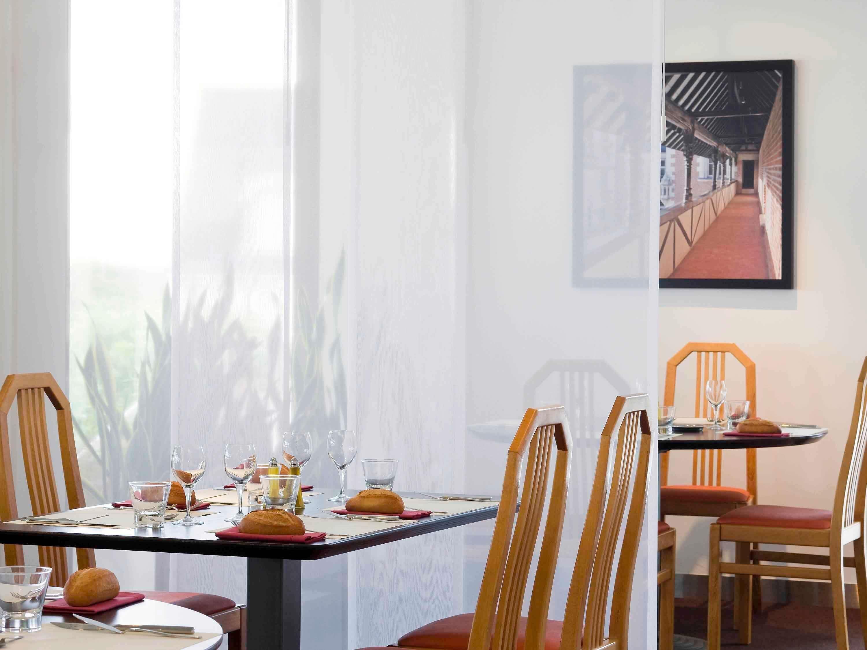 breakfast, dinner served; french cuisine, pool views