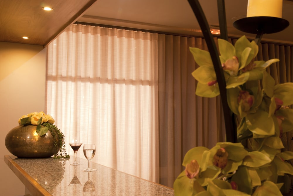 Hotel Rainha D. Amélia, Arts & Leisure by null