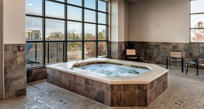 Drury Plaza Hotel Broadview - Wichita