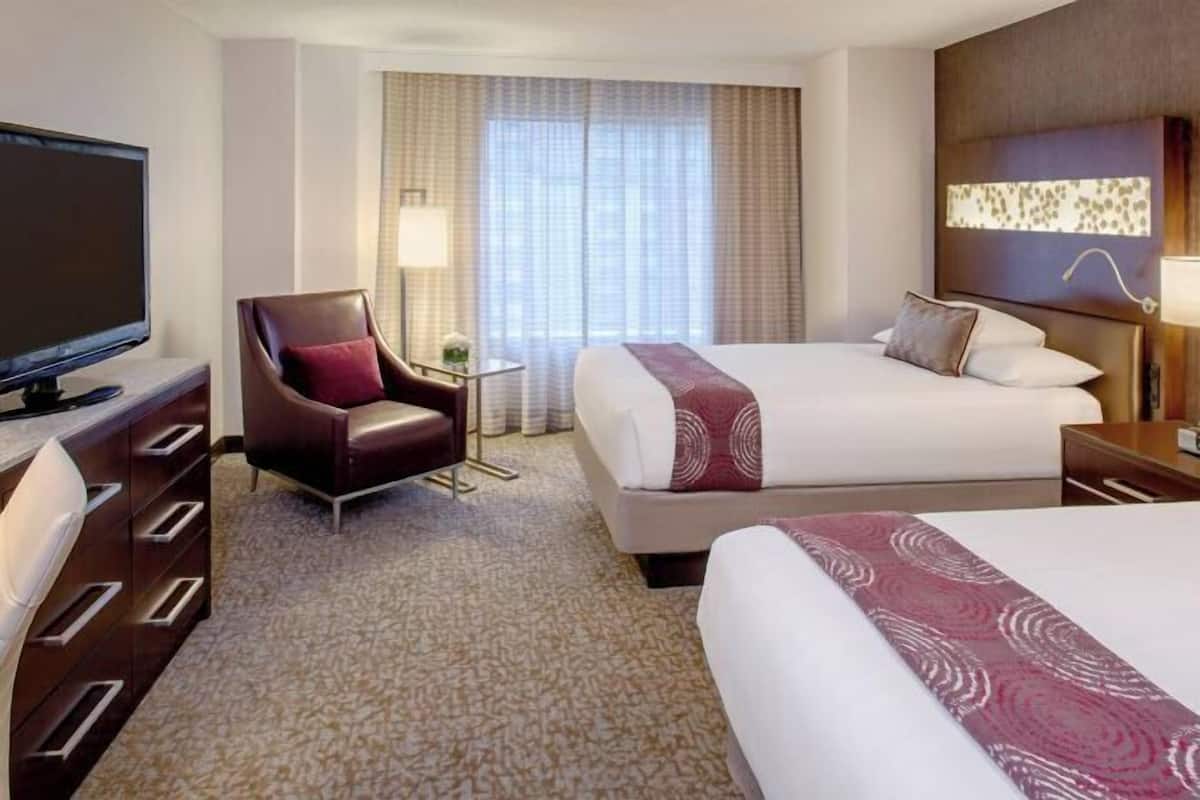 Premium bedding, pillowtop beds, in-room safe, desk