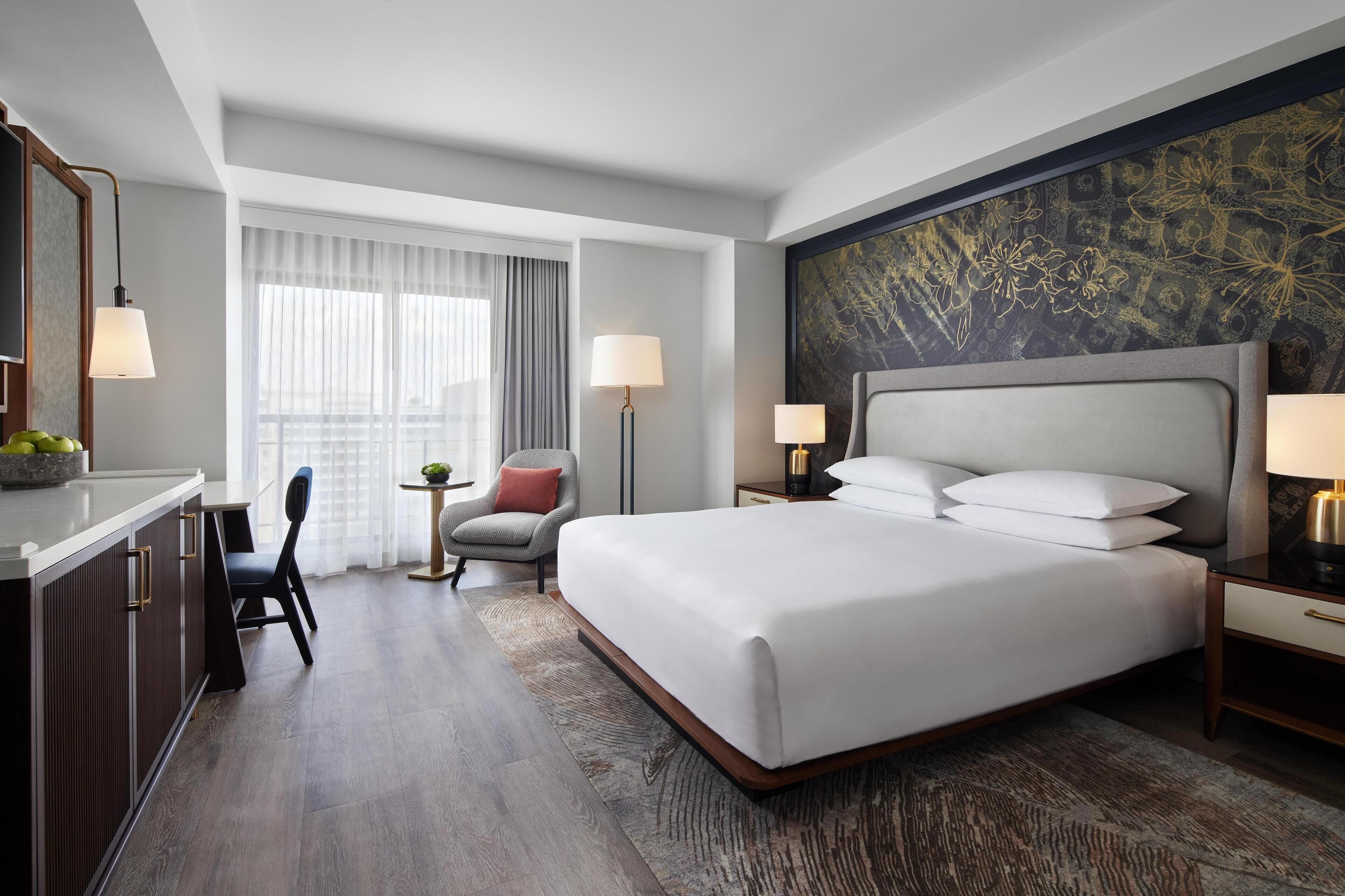 Premium bedding, pillowtop beds, in-room safe, desk