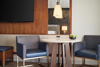 Premium bedding, pillowtop beds, in-room safe, desk at Grand Hyatt Washington