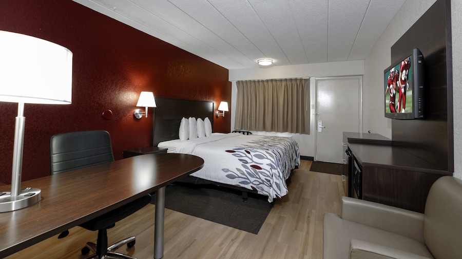 Red Roof Inn Washington, PA