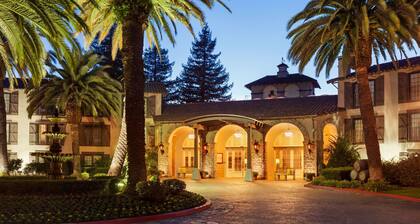 Embassy Suites by Hilton Napa Valley