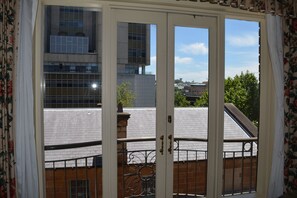 View from room - Sir Stamford at Circular Quay (Sydney)