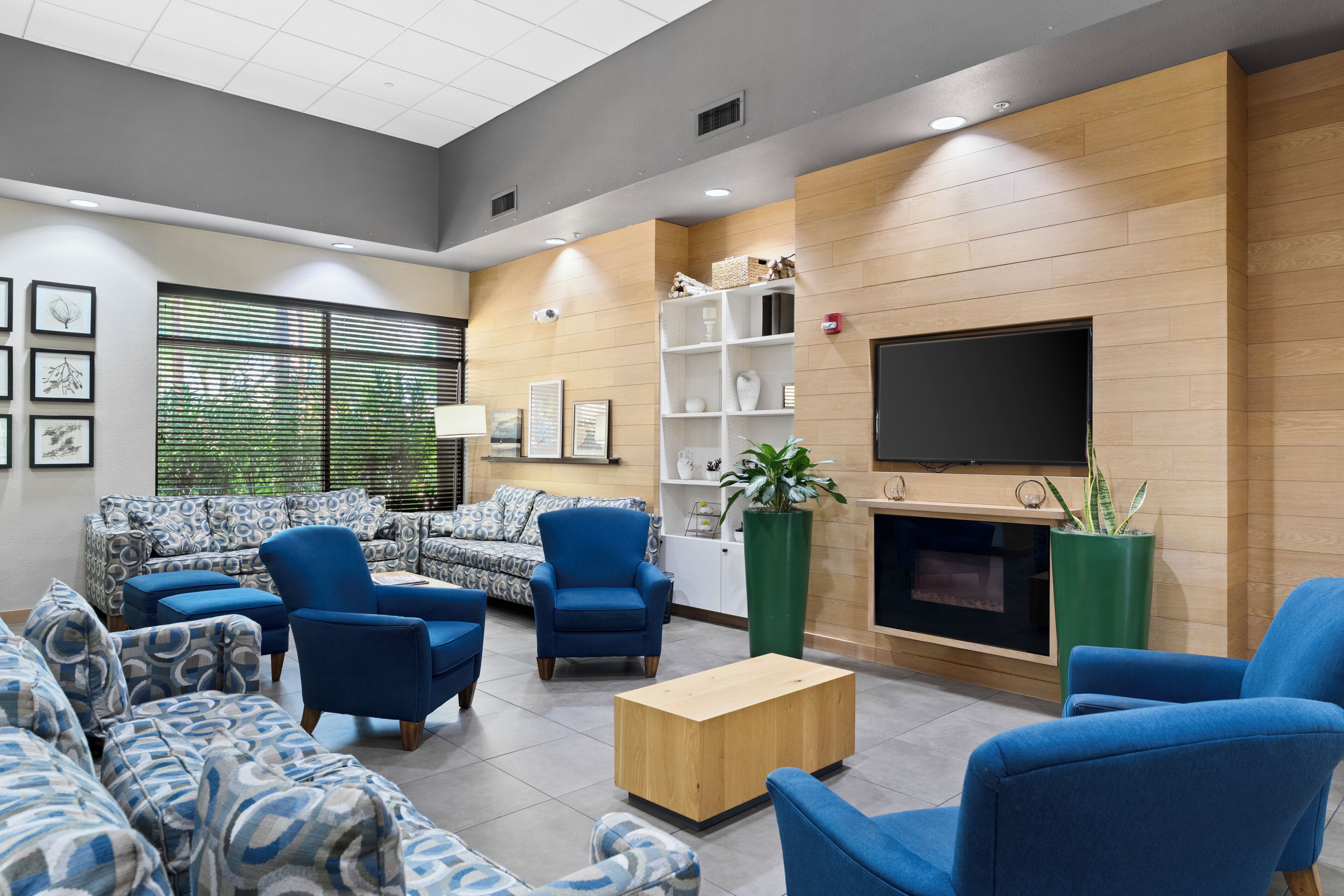 Foto - GreenTree Inn & Suites Phoenix Sky Harbor