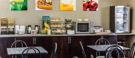 Free daily full breakfast