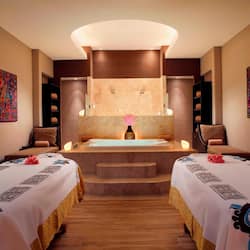 Couples treatment rooms, steam room, body treatments, hydrotherapy