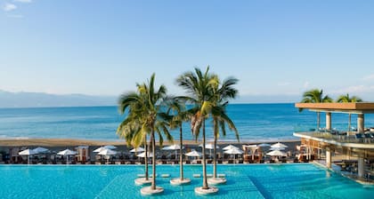 Marriott Puerto Vallarta Resort & Spa