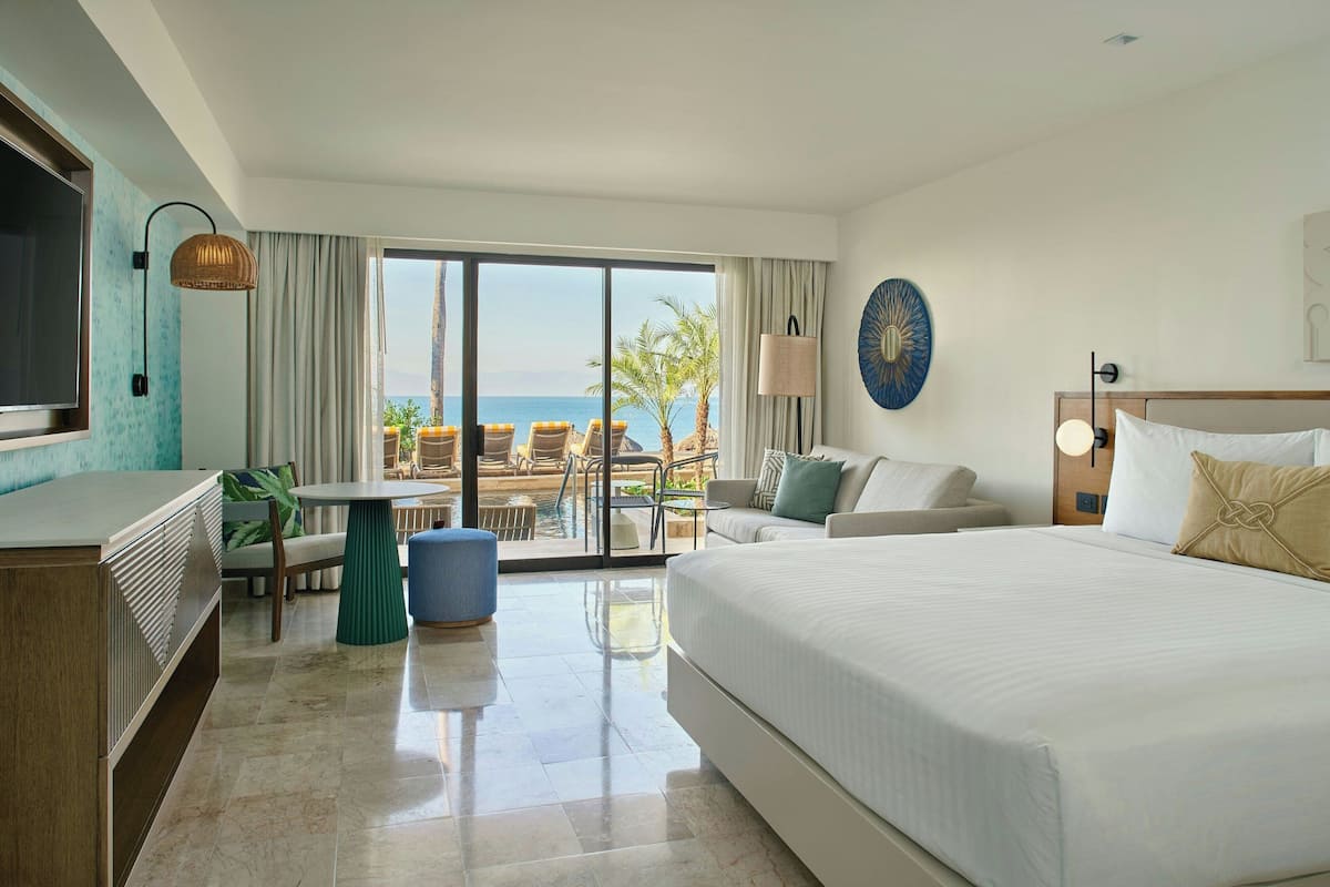 Room, 1 King Bed, Oceanfront