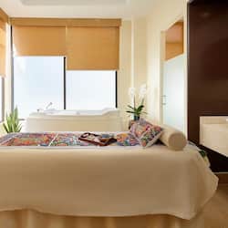 Couples treatment rooms, steam room, body treatments, hydrotherapy