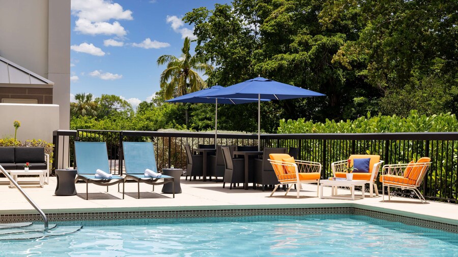 Hampton Inn Naples Central