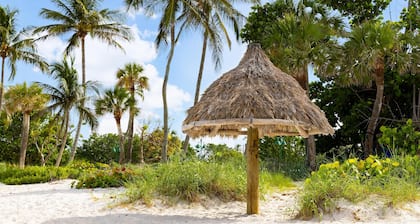 Hampton Inn Naples Central