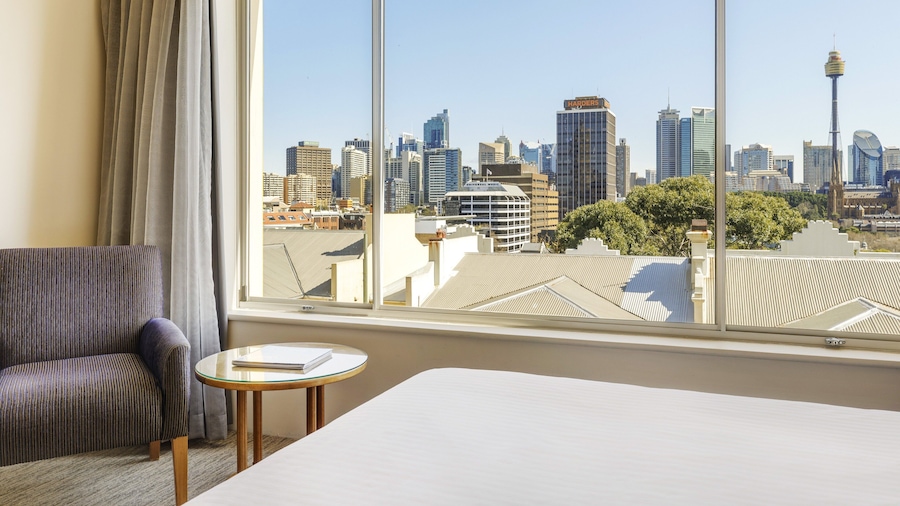 Holiday Inn Sydney Potts Point by IHG