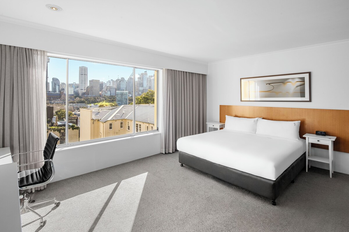Suite, 1 King-Bett, Stadtblick