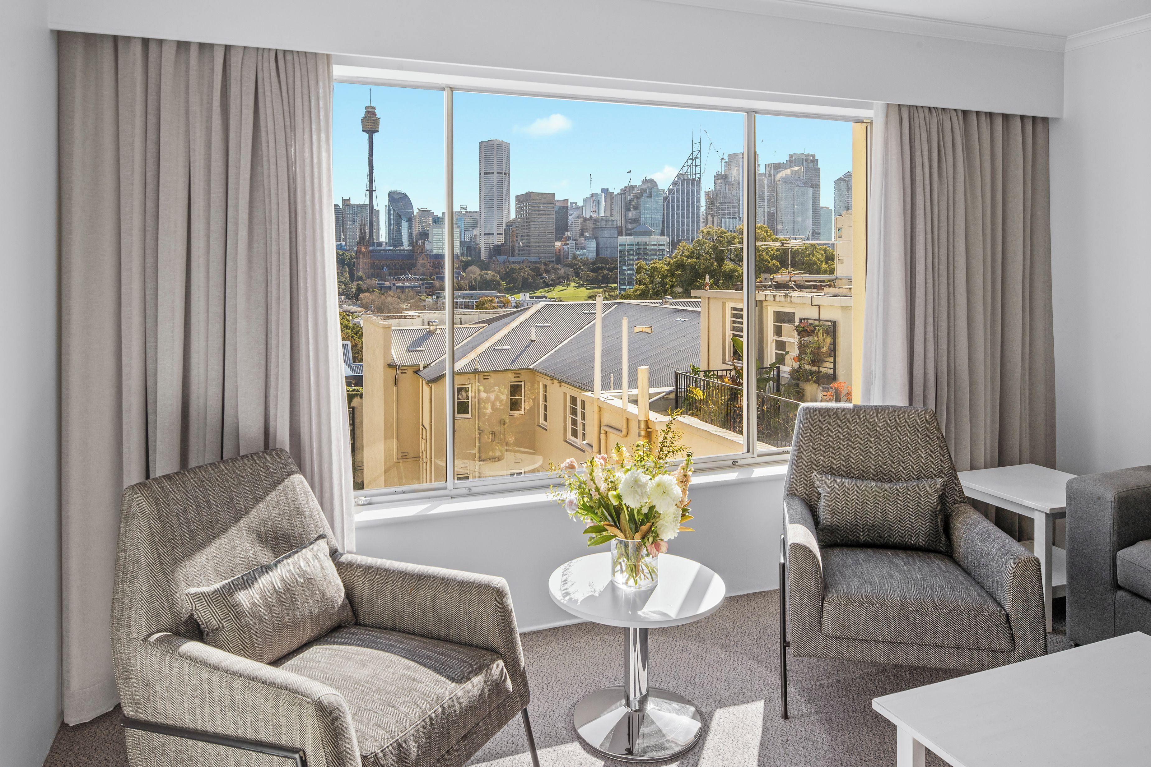 Photo - Holiday Inn Sydney Potts Point by IHG