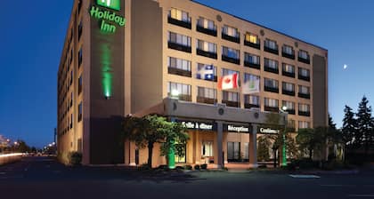 Holiday Inn Montreal Longueuil by IHG