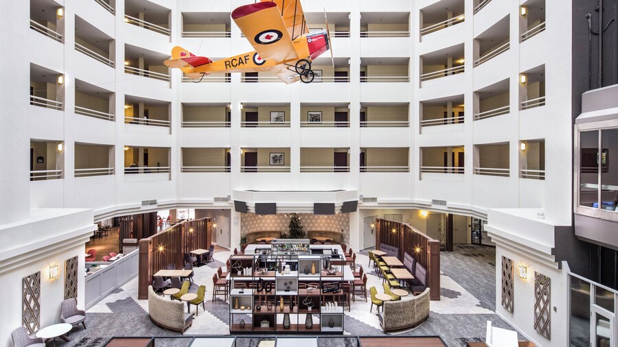 Holiday Inn Montreal Longueuil by IHG