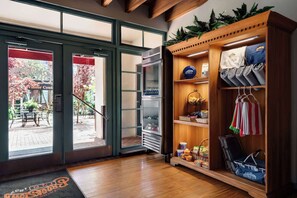 Gift shop