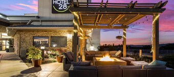 波夕機場 28 號飯店, Ascend 精選飯店