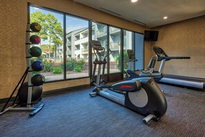 Fitness facility - Courtyard by Marriott Hampton (Hampton)