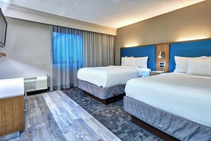 Executive Suite, 1 Bedroom | In-room safe, desk, laptop workspace, blackout curtains - Courtyard by Marriott Hampton (Hampton)