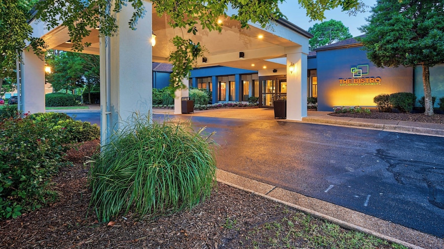 汉普顿万怡酒店