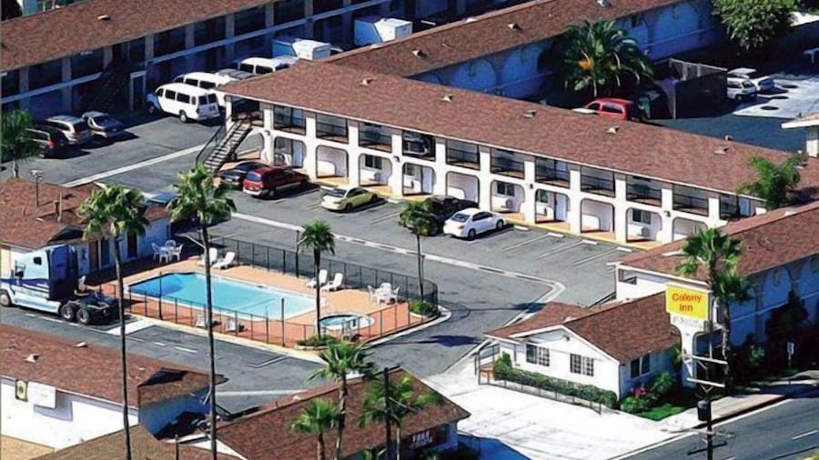 Colony Inn