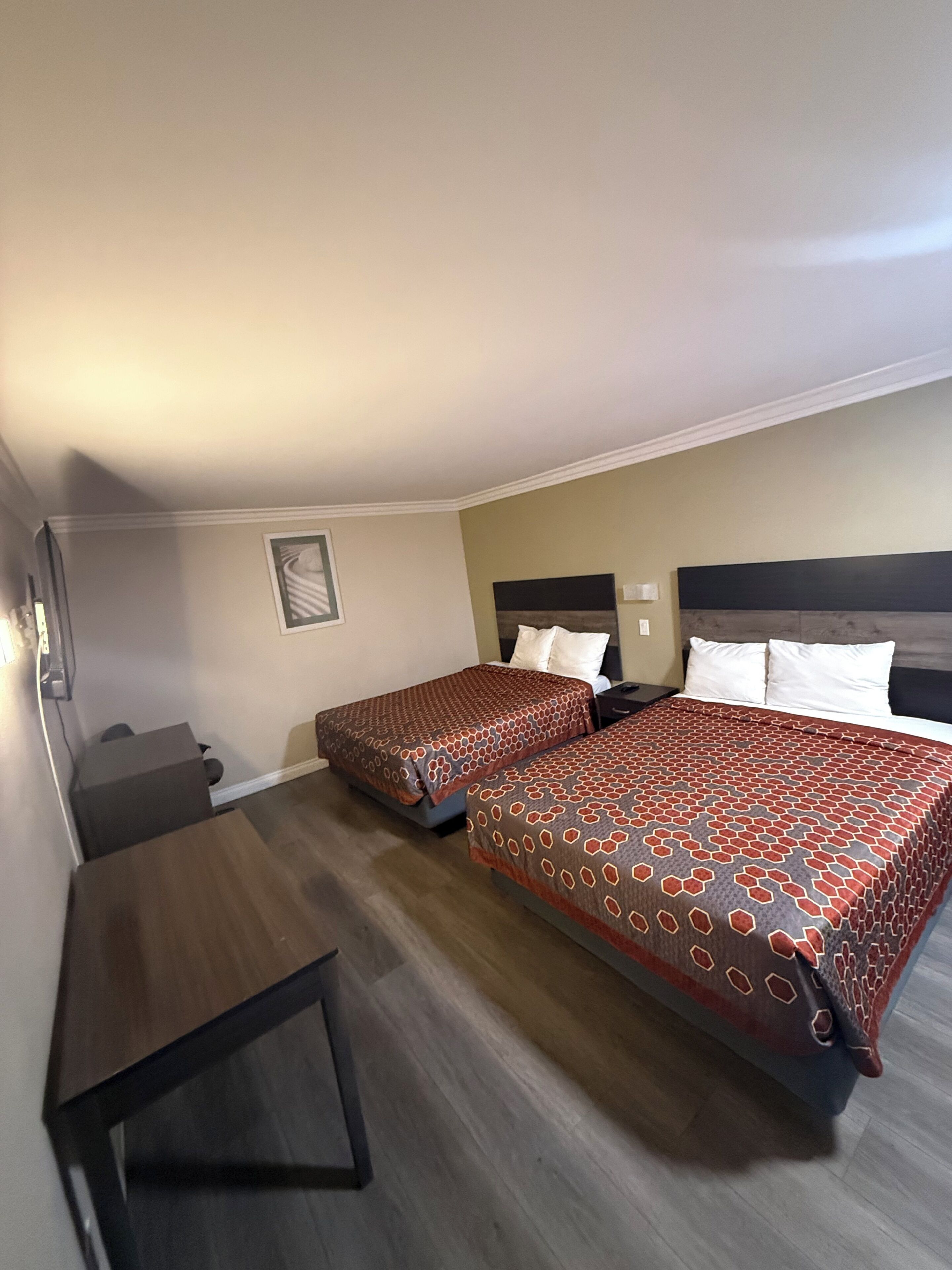 Free WiFi, bed sheets