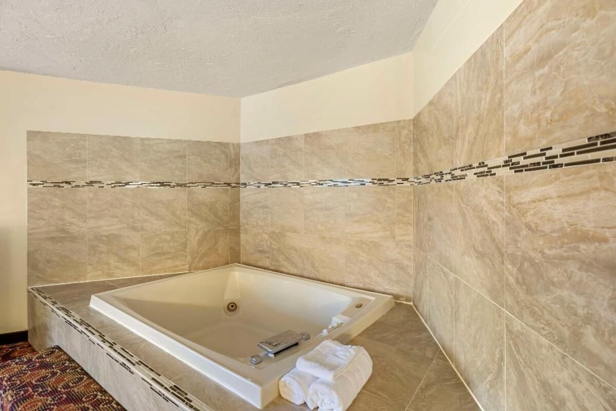 Bathroom | Shower, hair dryer, towels