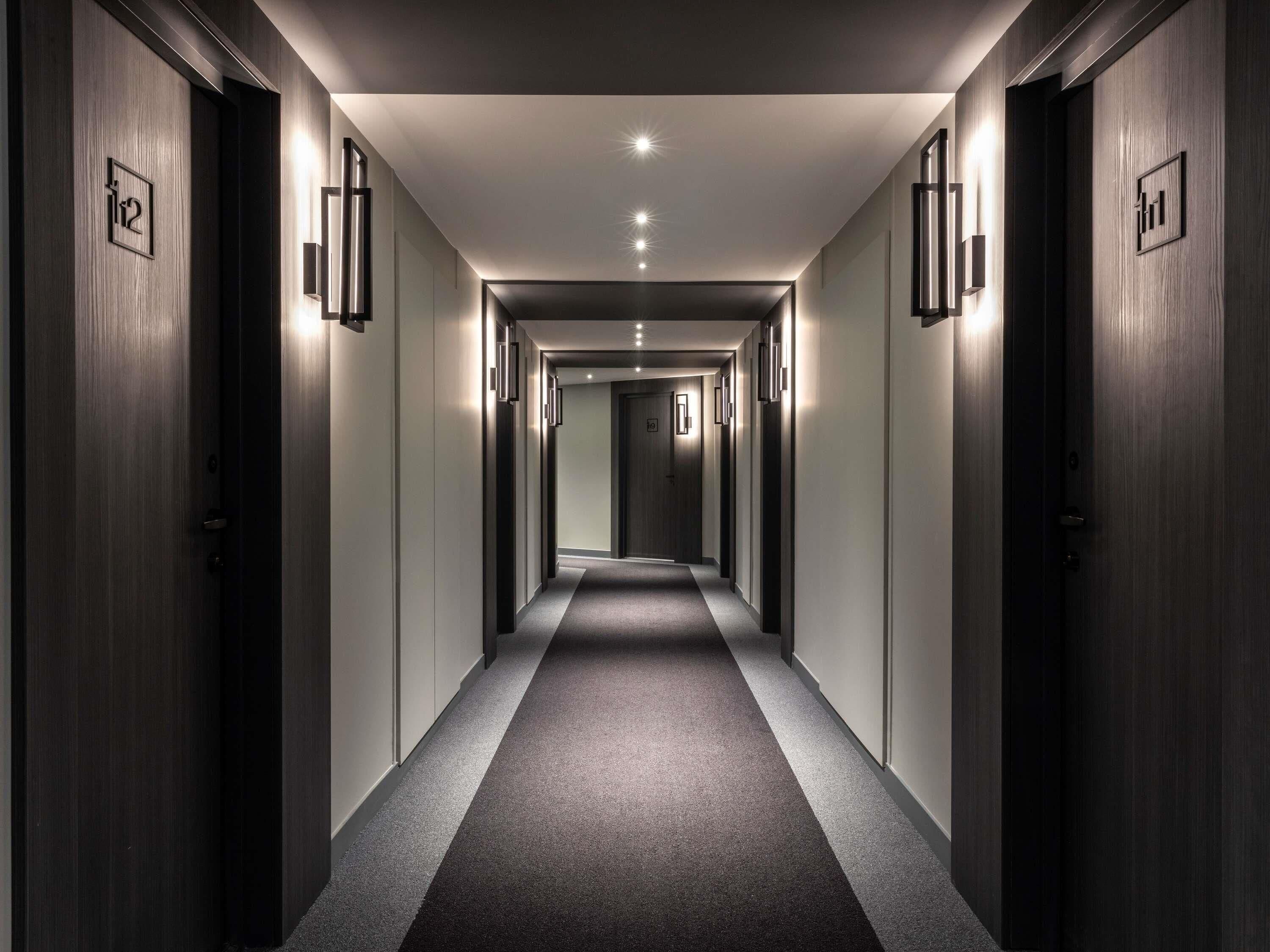 Desk, laptop workspace, blackout drapes, soundproofing