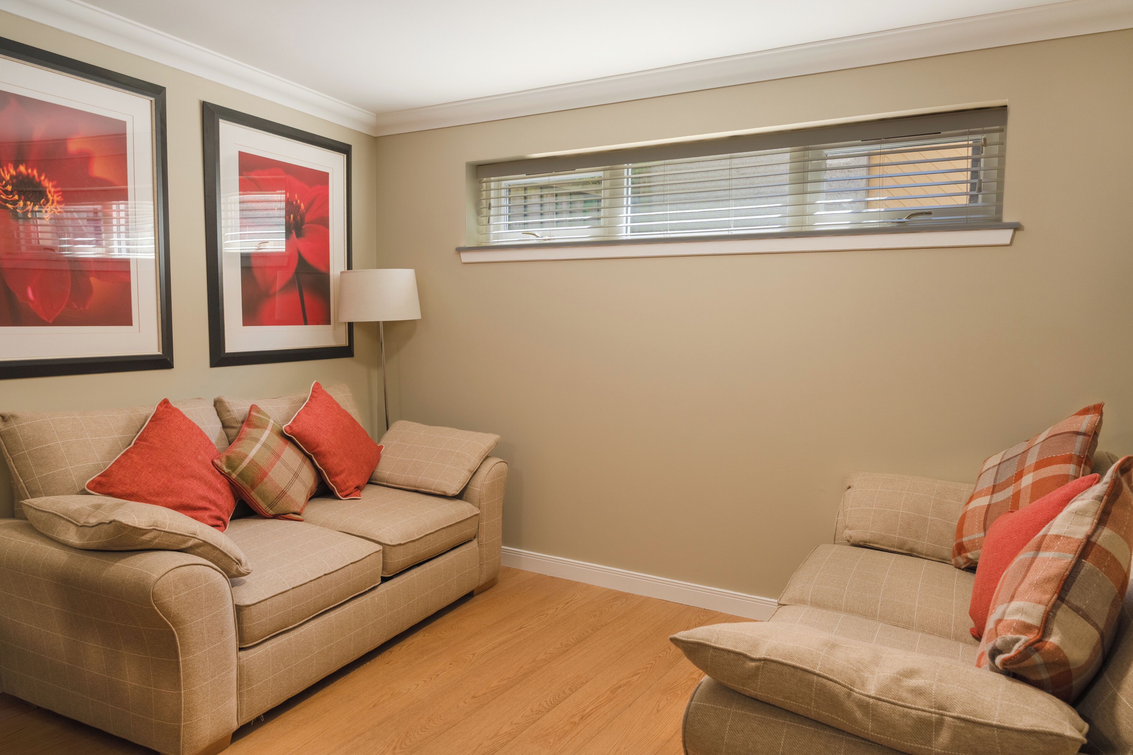 family apartment, 1 bedroom | living area | tv