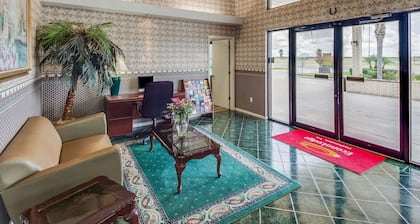 Econo Lodge Falfurrias Hwy 281