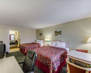 Desk, blackout curtains, iron/ironing board, free WiFi - Econo Lodge Falfurrias Hwy 281 (Falfurrias)