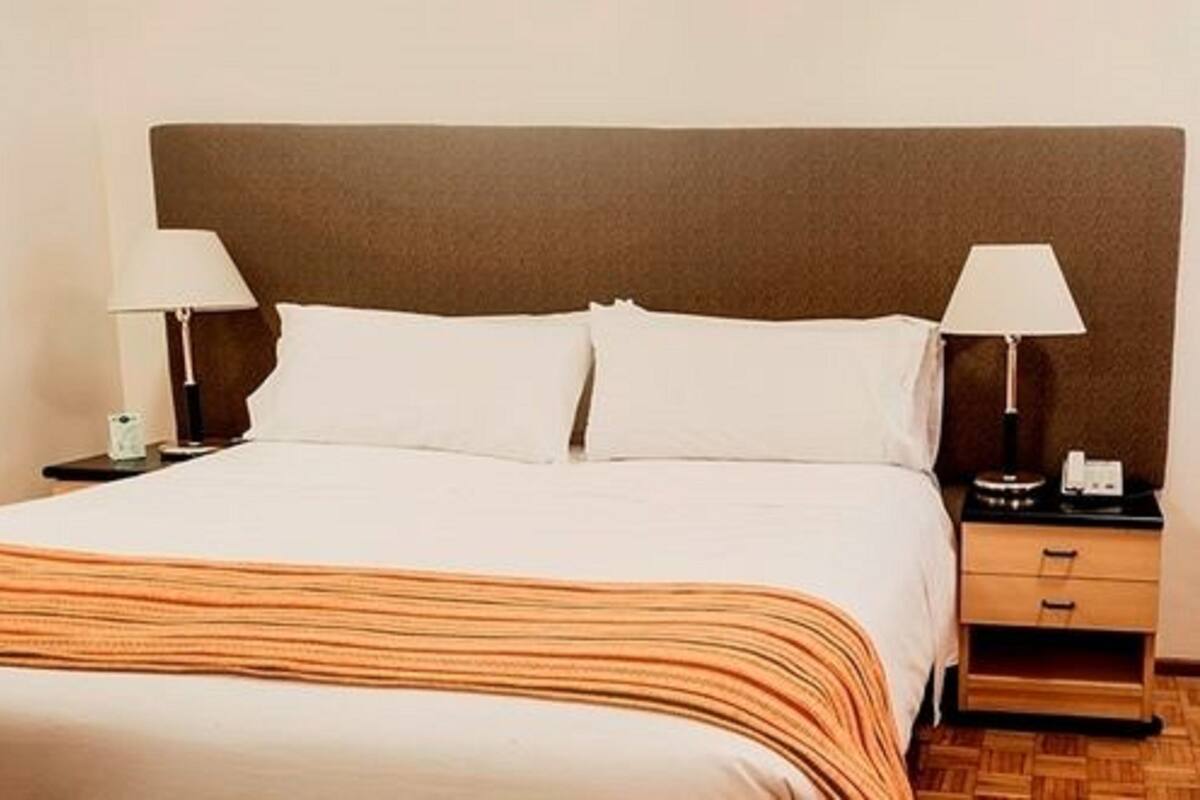 3 bedrooms, premium bedding, in-room safe, blackout drapes