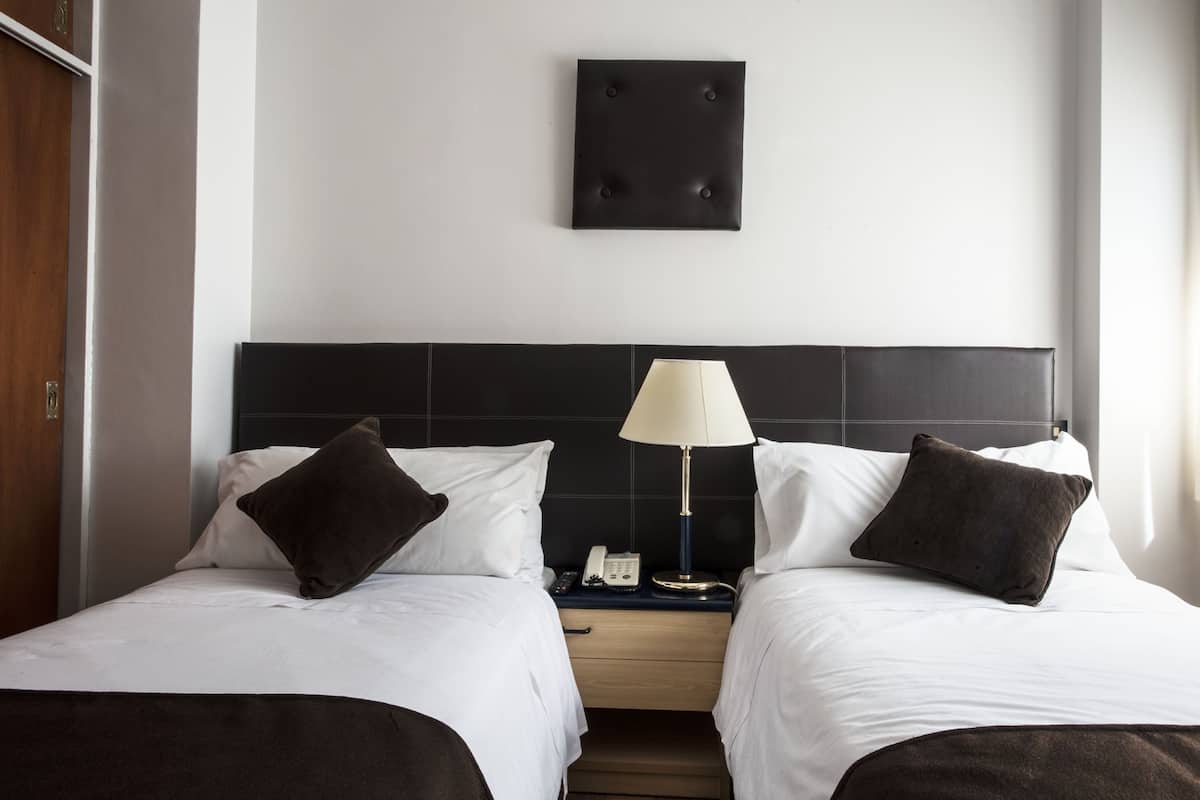 3 bedrooms, premium bedding, in-room safe, blackout drapes