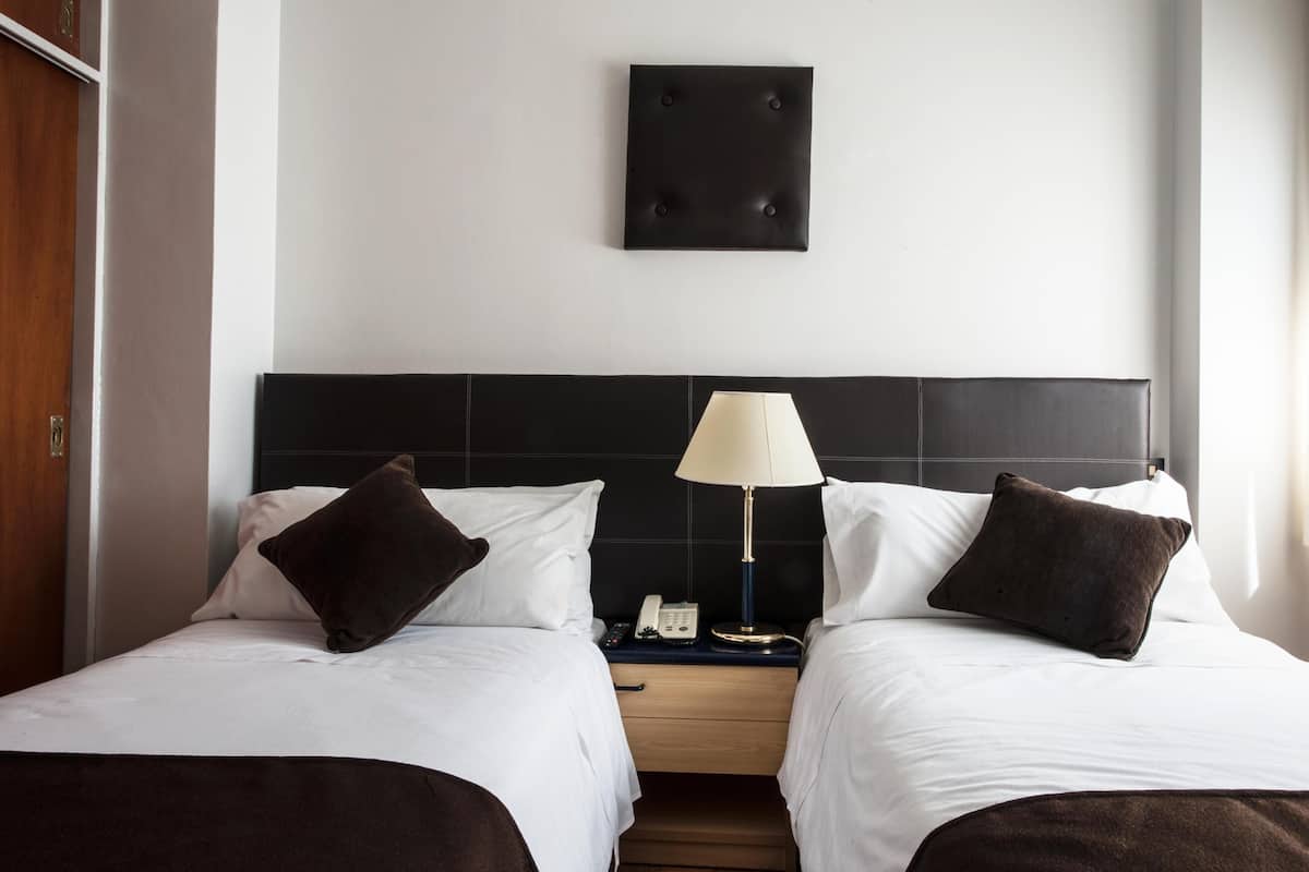 3 bedrooms, premium bedding, in-room safe, blackout drapes