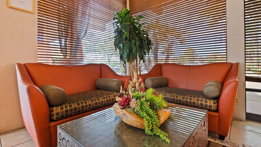 Royal Sun Hotel & Suites