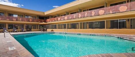 Outdoor pool, sun loungers