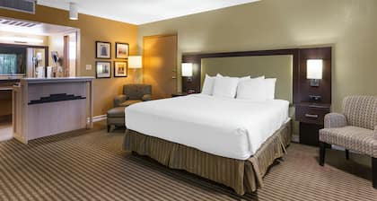 Royal Sun Hotel & Suites