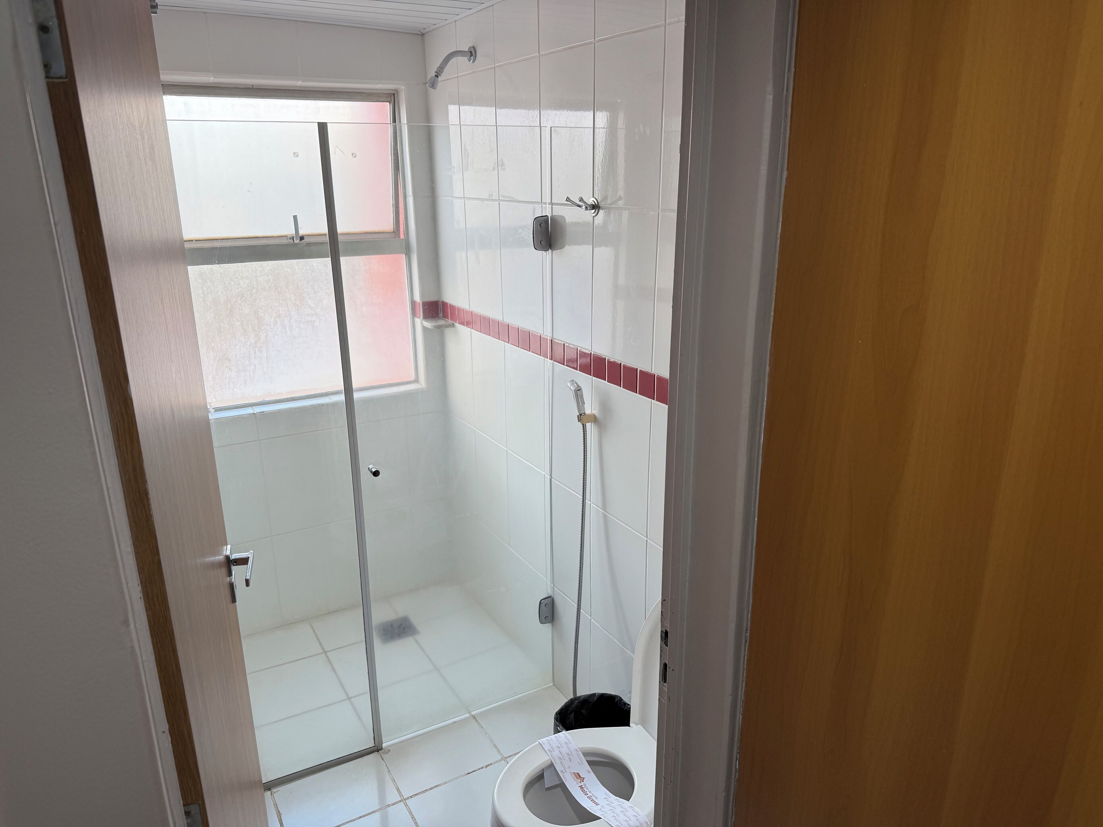 executive room | bathroom | hair dryer, towels